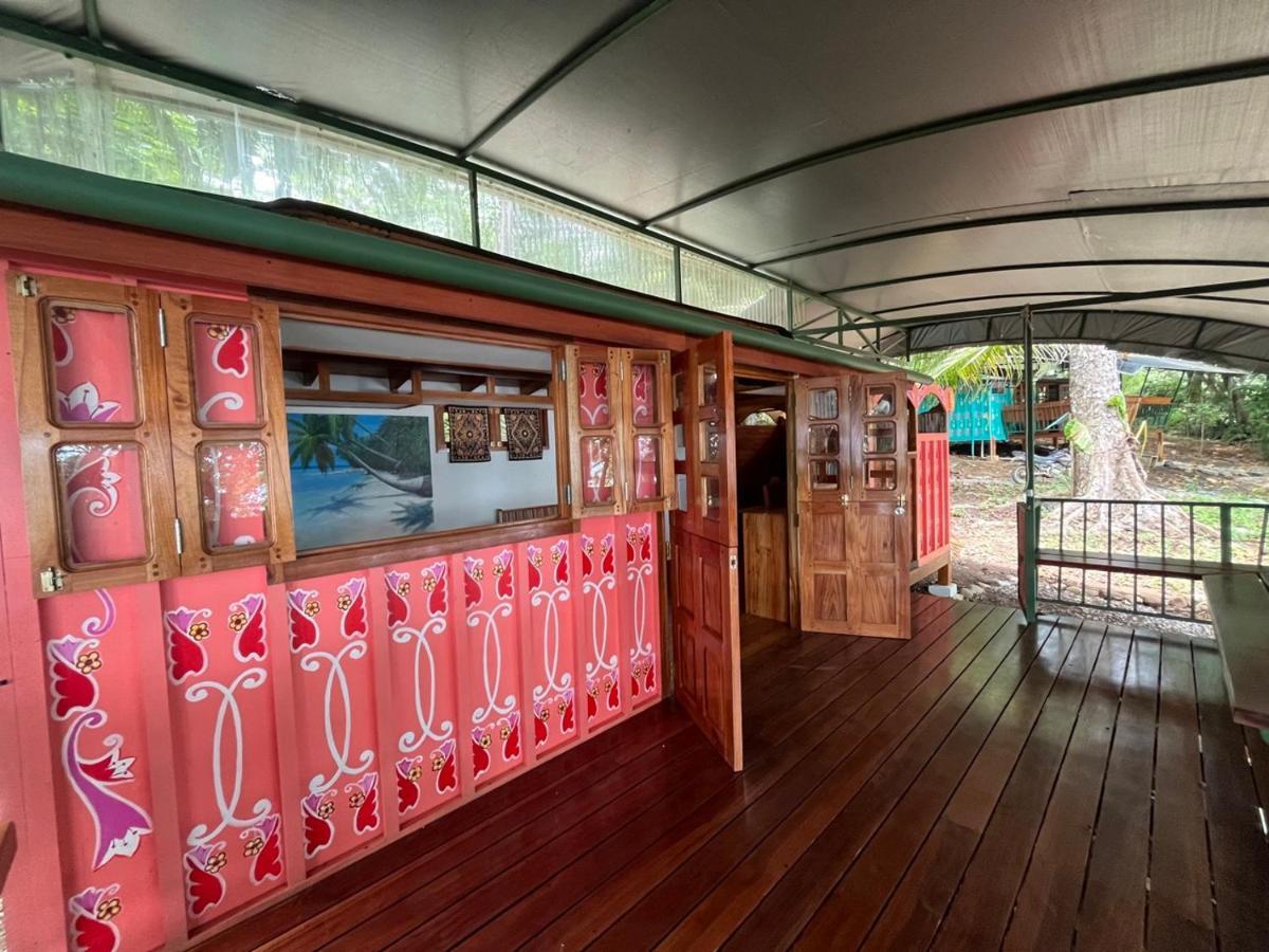Gypsy Wagons Hotel Pavones  Exterior foto
