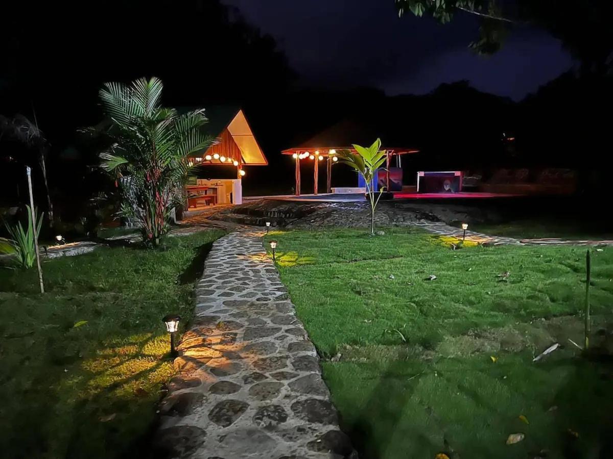 Gypsy Wagons Hotel Pavones  Exterior foto