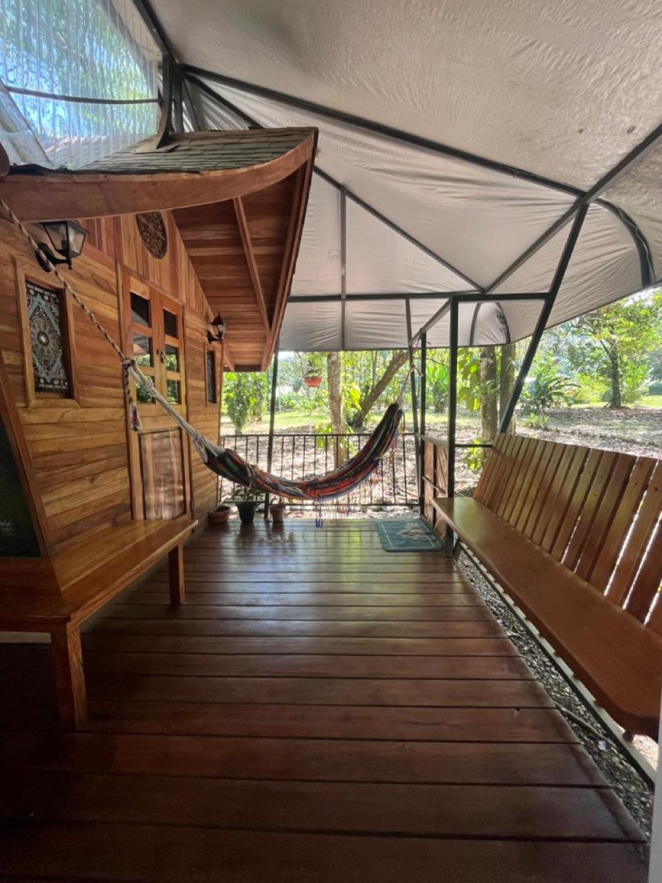 Gypsy Wagons Hotel Pavones  Exterior foto